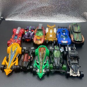 11ct 1:64 Hot Wheels Futuristic Diecast Vehicles SELLING AS IS
